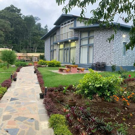 Silvertip Cafe & Homestay Kotagiri Exterior foto