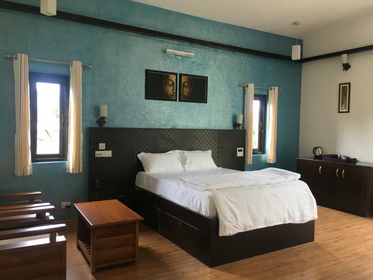 Silvertip Cafe & Homestay Kotagiri Exterior foto
