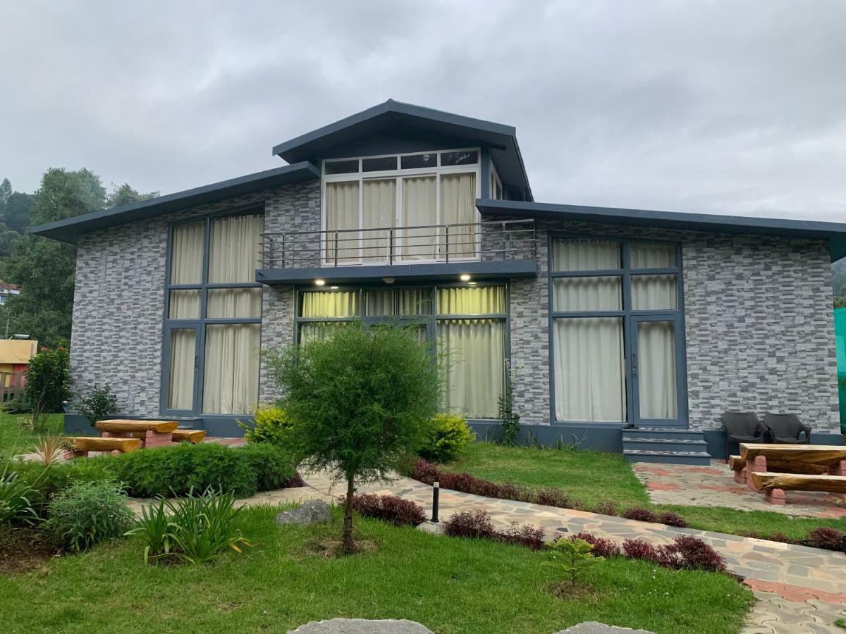 Silvertip Cafe & Homestay Kotagiri Exterior foto